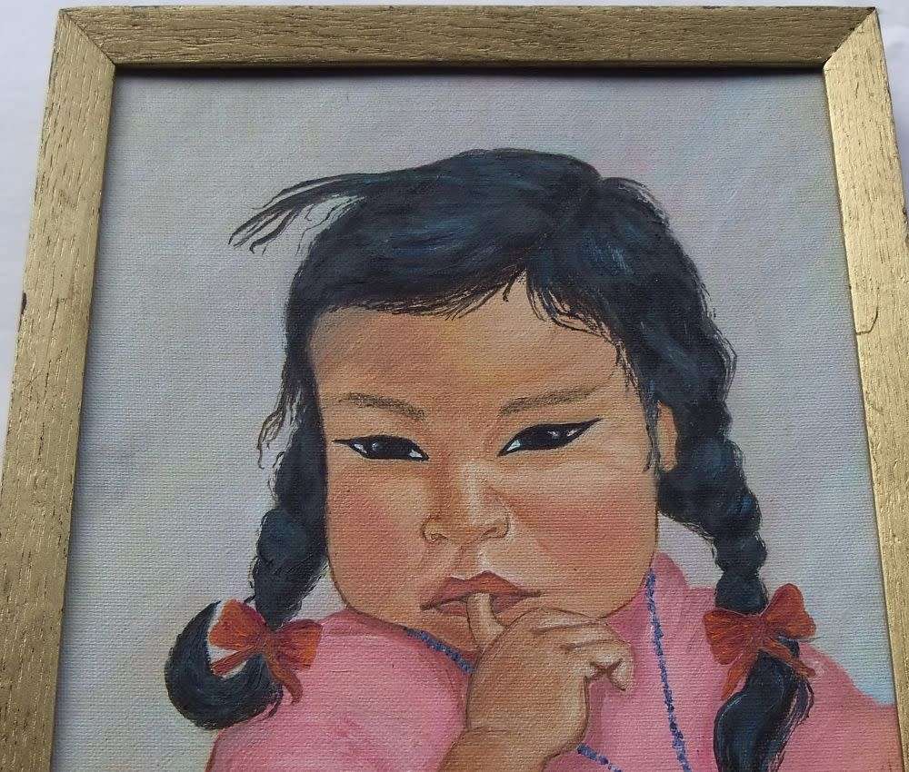 A VERY CHARMING VINTAGE ORIGINAL OIL ON BOARD PAINTING OF A CHUBBY YOUNG GIRL BY ROSLYN ELLIS