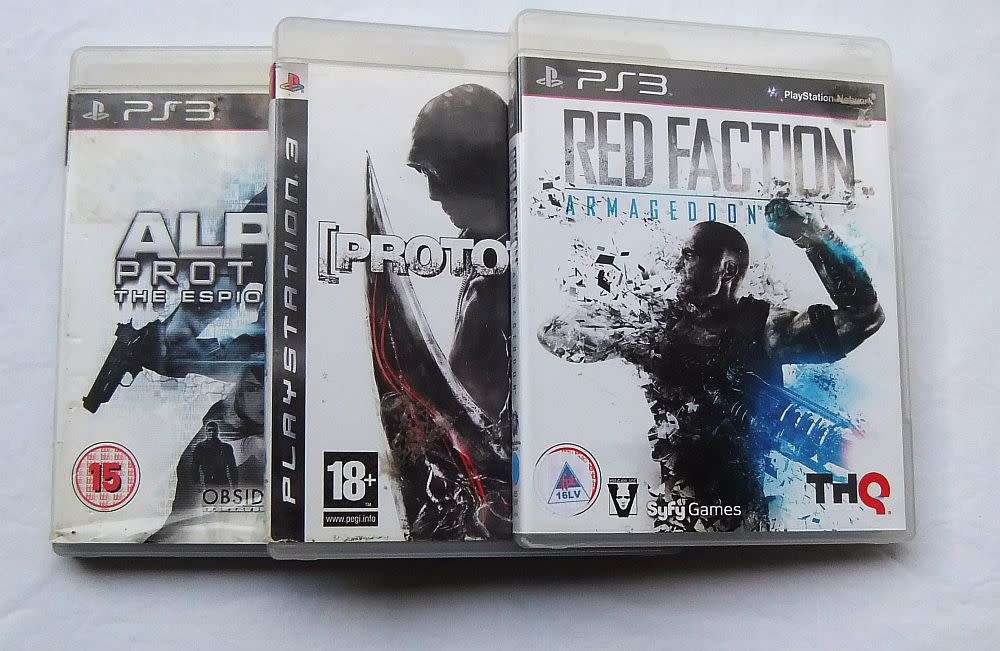 3 X PLAYSTATION 3 GAMES - ALPHA PROTOCOL , PROTOTYPE AND RED FACTION ARMAGEDDON !! COOL !!