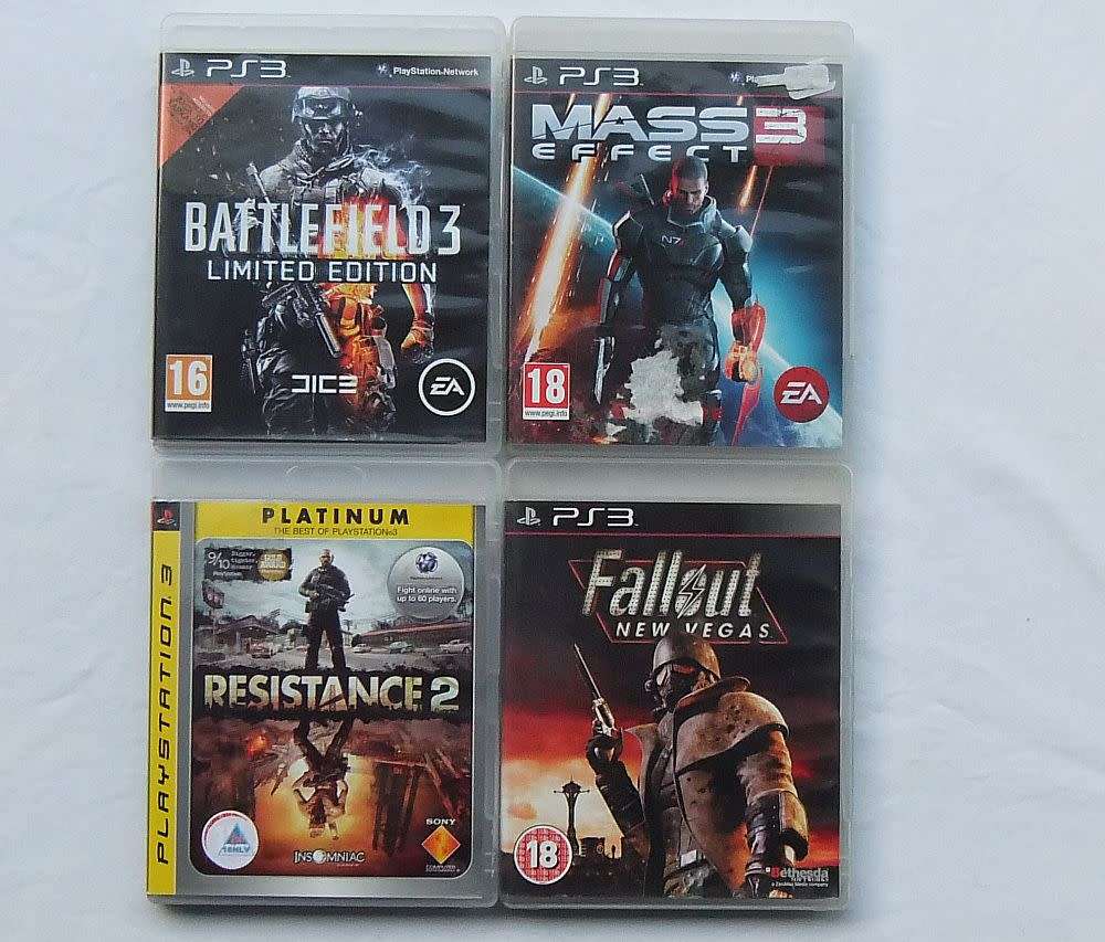 4 X PLAYSTATION 3 GAMES - BATTLEFIELD 3 , MASS EFFECT 3 , RESISTANCE 2 AND FALLOUT NEW VEGAS !! WOW