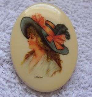 OLD WESTERN GERMAN BROOCHE - TRANSFER PRINTED