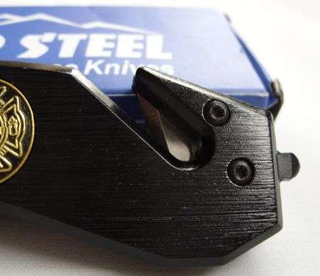 GREAT QUALITY LIFESAVING POCKET KNIFE - POSTAGE R25