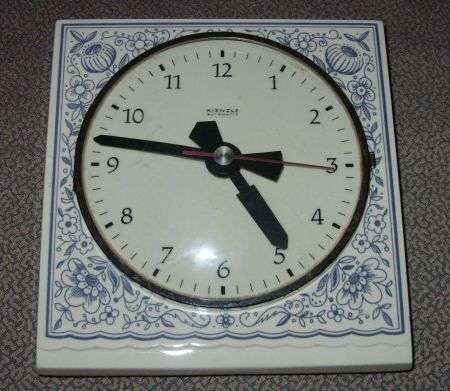 GREAT CERAMIC WALL CLOCK - KIENZLE GERMANY - 100% WORKING - POSTAGE R45