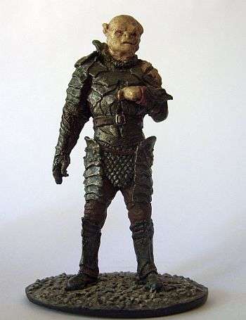 LEAD FIGURINE - VALUE R60 TO R150