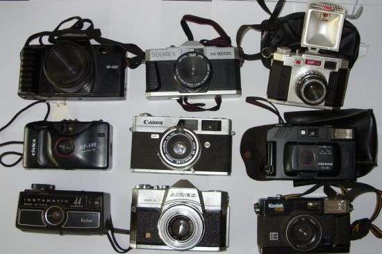 OLD AND VINTAGE CAMERA LOT - ONE PRICE FOR ALL - POSTAGE R40