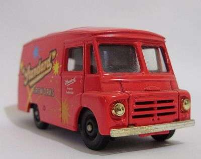 COOL RETRO STYLE DELIVERY VAN ADVERTISING FIREWORKS - MADE BY LLEDO