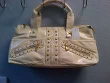GORGEOUS HANDBAG WITH ZIP DETAIL
