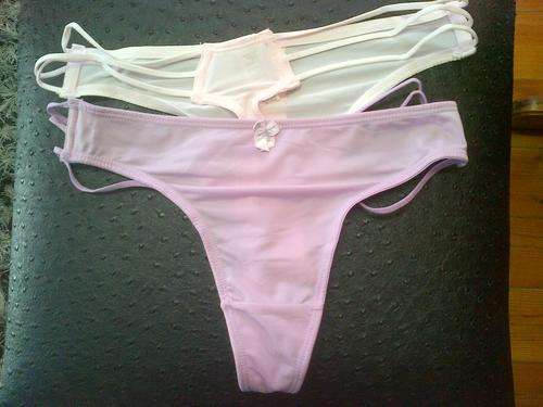 2 PACK LADIES G-STRINGS - SIZE LARGE