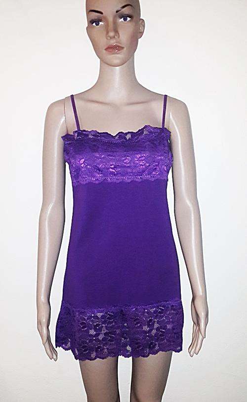 BEAUTIFUL LACE DETAIL TOP