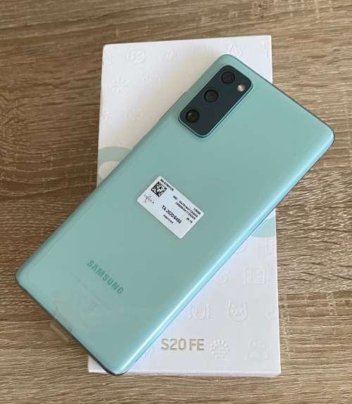 SAMSUNG GALAXY S20FE 128GB DUAL SIM - MINT - BRAND NEW - 24 MONTHS WARRANTY