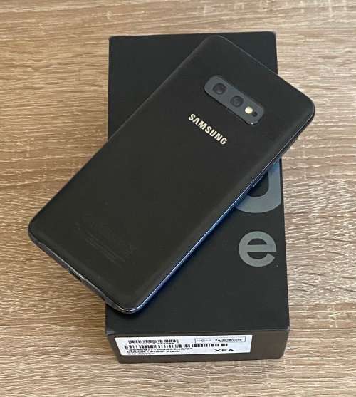 SAMSUNG GALAXY S10E 128GB - BLACK - EXCELLENT CONDITION - 3 MONTHS WARRANTY