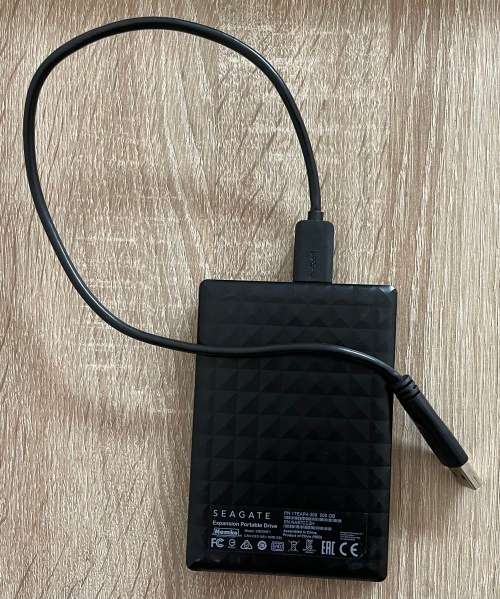 SEAGATE EXPANSION PORTABLE DRIVE - 500GB