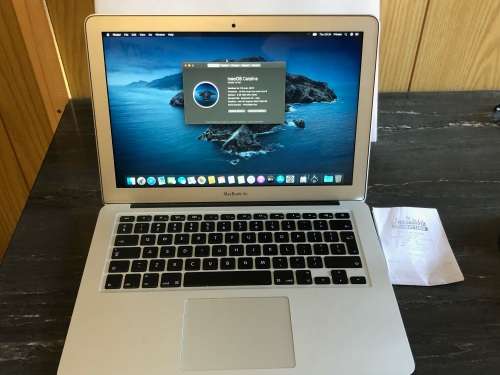 APPLE MACBOOK AIR 2017 13 INCH i5 1.8GHz 128GB SSD 8GB RAM - FAULTY