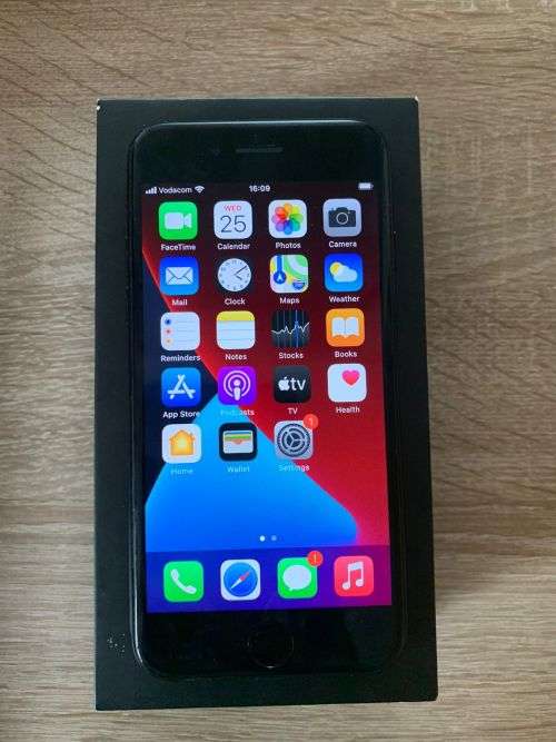 APPLE IPHONE 7 256GB - BLACK