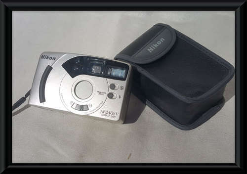 Nikon AF240SV