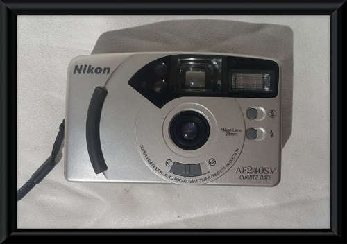 Nikon AF240SV