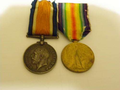 WW1 Pair to Pte E Chandler 3 rd S.A.I.