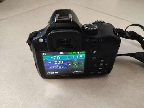 Pentax K-50 SLR Camera + Lens & Accessories - (Needs repairs aperture is jammed)