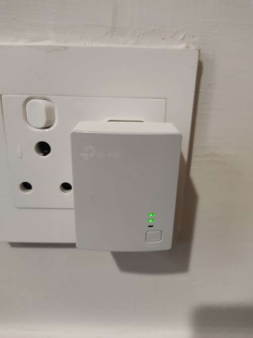 Powerline AV600 Wi-Fi Kit (TL-WPA4220 KIT)