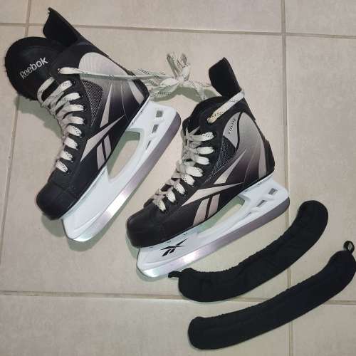 Reebok - Hockey Skates - Size 41 (Shoe Size 8)