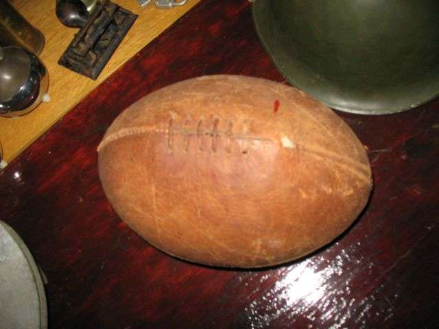 OLD RUGBY BALL LEATHER SKIN