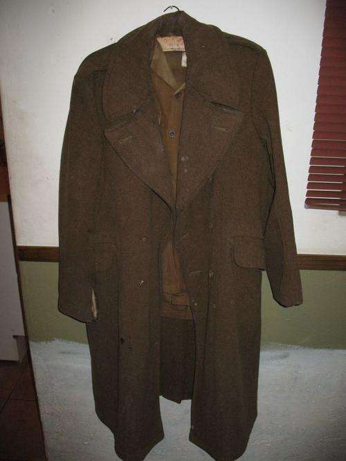 COAT JACKET AND BAG AND SHIRT AND PILOT JACKET