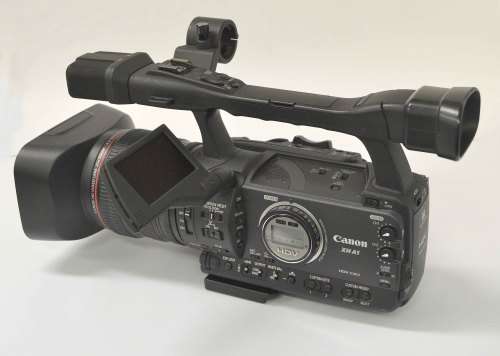 CANON XHA1 CAMCORDER BUNDLE