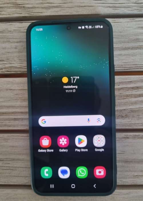 Samsung S22 Green, 256GB - Like new