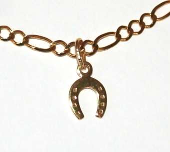 9k / 9ct gold horseshoe Pendant / Charm. Ready for you. Last one!