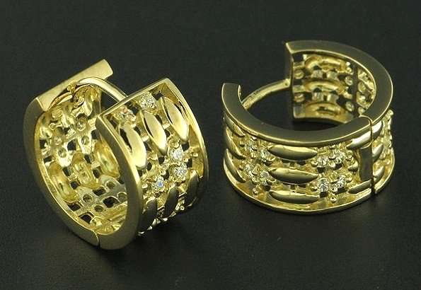 9k / 9ct gold huggie Earrings: simulated diamonds, highly detailed GLAMOROUS. Last pair!