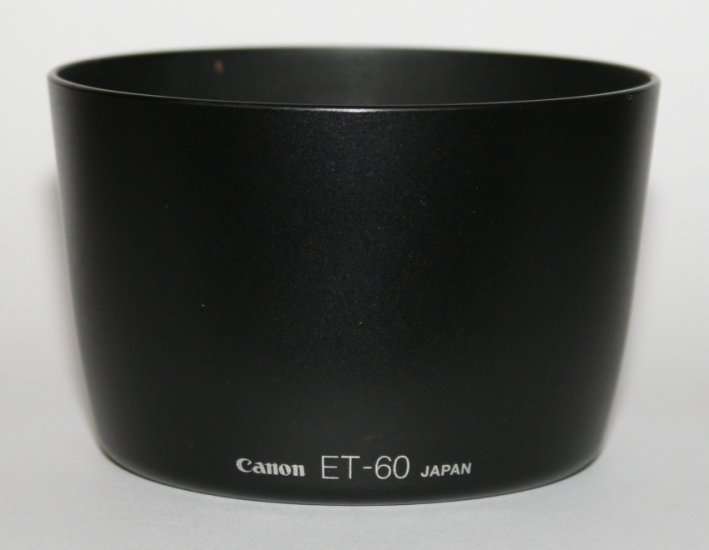 Canon EF 75-300mm 1:4-5.6 III ultrasonic USM zoom lens for dSLR, +filter +hood. Excellent condition
