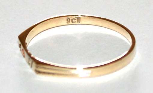 9k / 9ct gold LOVE ring. Ready for you. Last one!