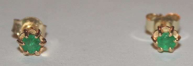 19.2k / 19.2ct Portuguese rose gold & Emerald stud EARRINGS. Ready for you. Last pair!