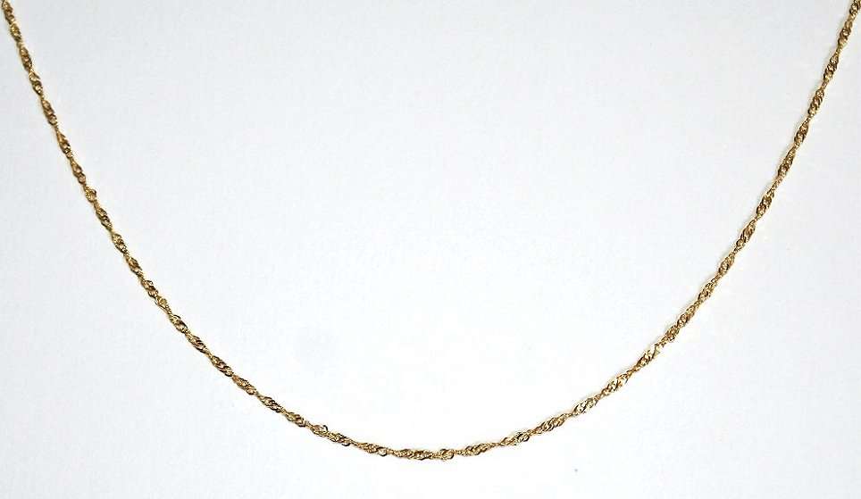 9ct yellow gold CHAIN: Singapore, 1mm wide, 55cm. Ready for you. Last one!