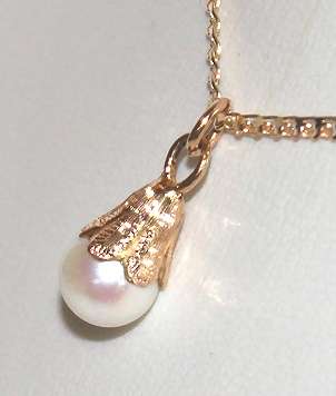 Pearl Pendant: 19.2ct rose gold = "Ouro Portugues"
