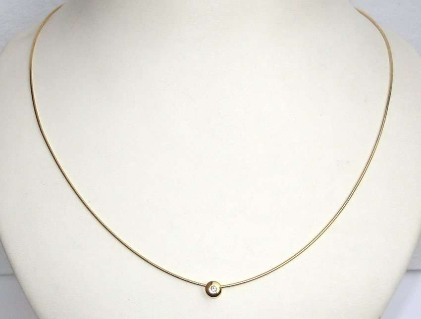 9k / 9ct gold slider NECKLACE: simulated diamond pendant. Ready for you. Last one!