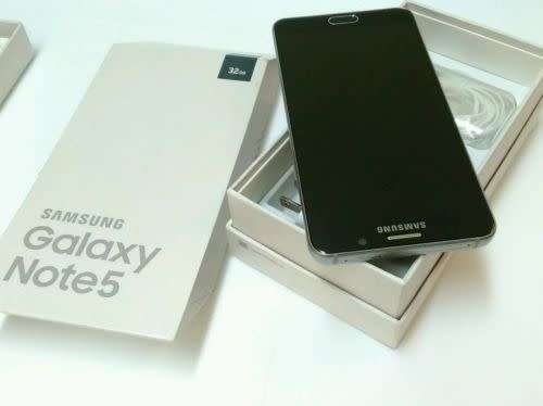 Samsung Note 5 (boxed) **LIKE NEW**