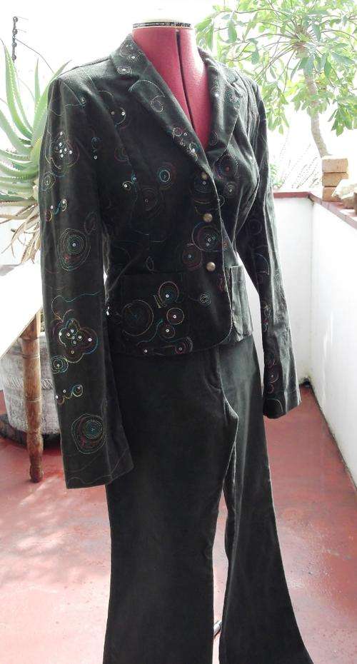 Dark green corduroy jacket and pants suit with colourful embroidery, size 34, excellent condition