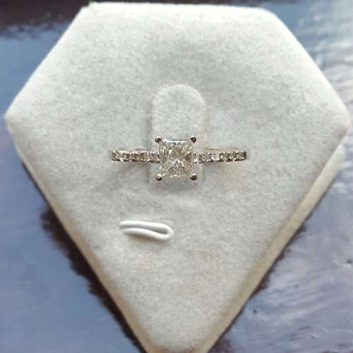 *CERTIFIED*PRINCESS- L COLOUR-  0.59ct DIAMOND- SOLID WHITE GOLD