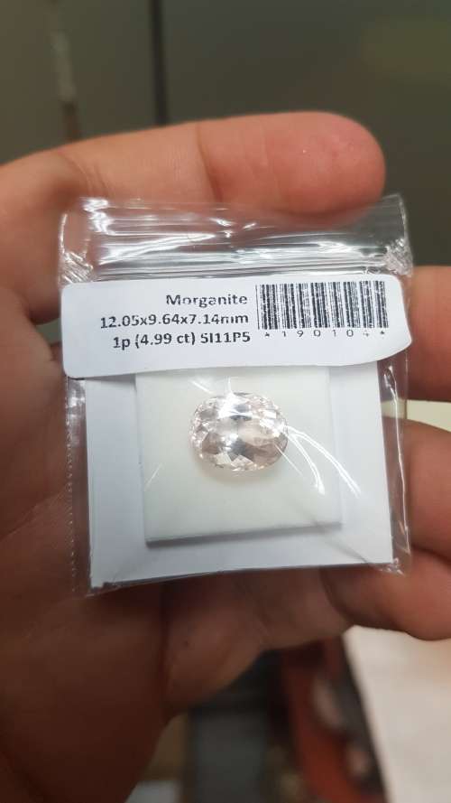 MORGANITE 4.99 CARAT