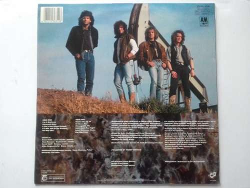 Giant (4) - Last of the Runaways  ( scares 1990 SA released LP  NM / NM )