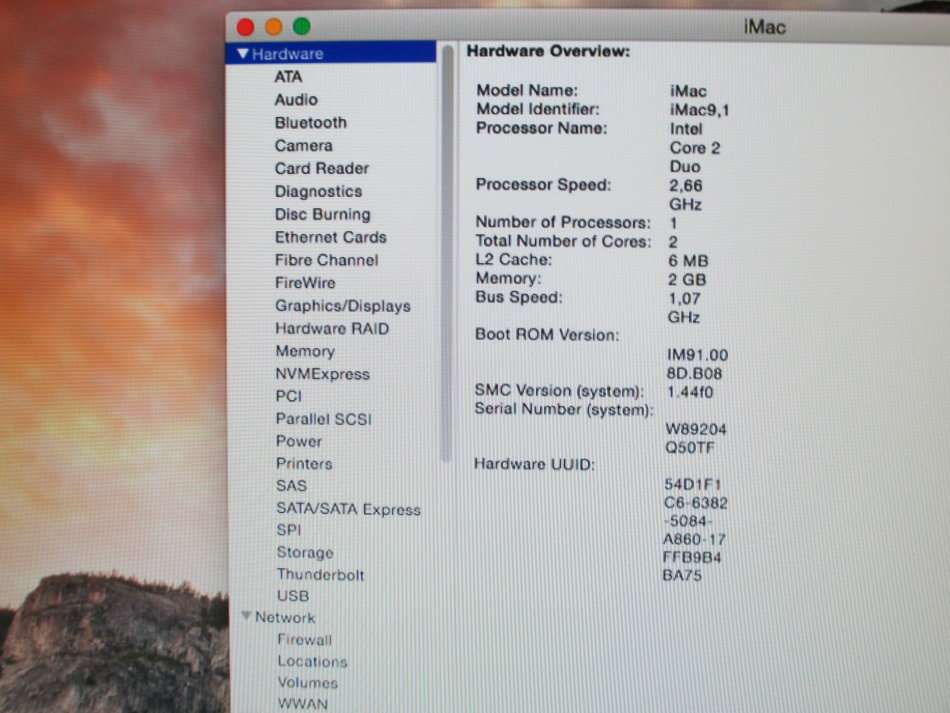 Apple iMac(9.1)  2.66ghz with Apple Keyboard and Bluetooth Apple Mouse. "Bargain Priced to Sell"