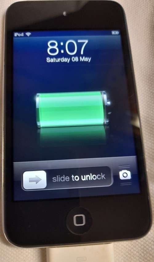 APPLE IPOD TOUCH | BLACK | 64GB | 4TH GENERATION | MC547BT/A | RETINA DISPLAY