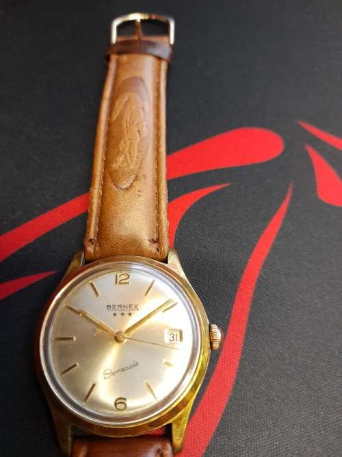 Vintage 1960`s Bermex Swiss made Watch in working and very good condition Condition.