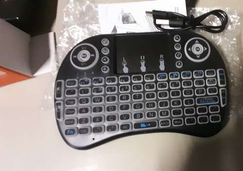 Wow - 4 x Android TV Boxes - Tested Working with New Mini Keyboard and Air Mouse - Bid for All