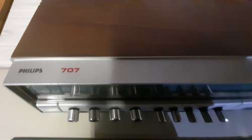 Stunning Vintage Phillips 707 Receiver - Tested Both Channels Working and in Good Condition.