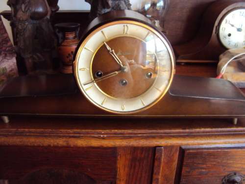 HERMELE MANTLE CLOCK WITH WESTMINSTER CHIMES