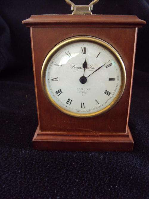 VINTAGE WOODEN CARRIAGE CLOCK