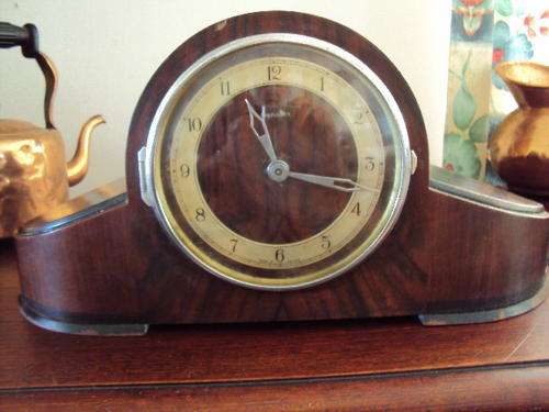 GENALEX ELCECTRO MECHANICAL MANTLE CLOCK