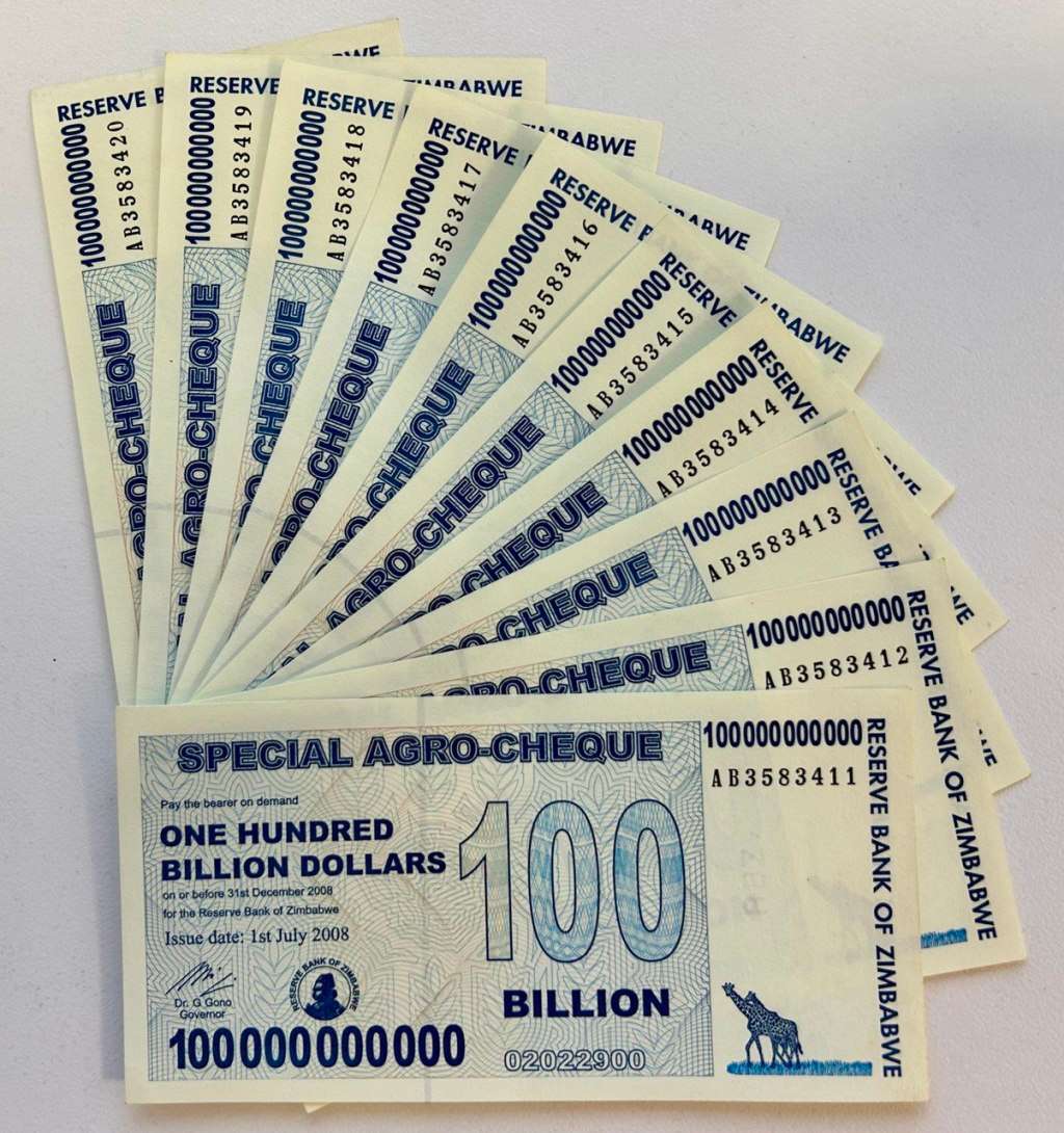 ZIMBABWE 100 Billion Dollars, 10 note bundle