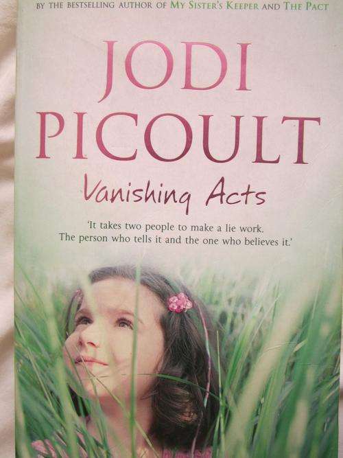 Vanishing Acts - Jodi Picoult
